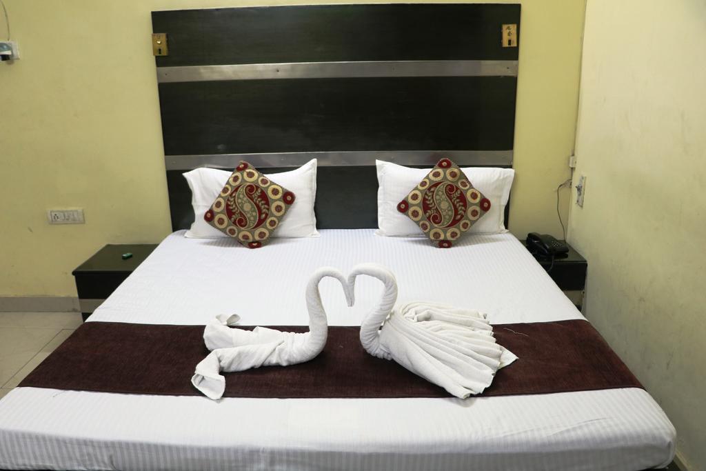 Hotel Vaishnavi Jaipur Ngoại thất bức ảnh