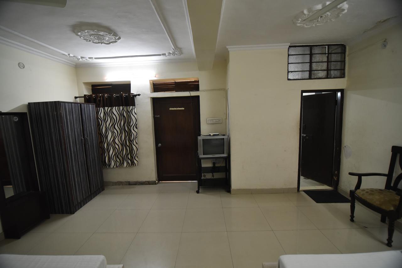 Hotel Vaishnavi Jaipur Ngoại thất bức ảnh