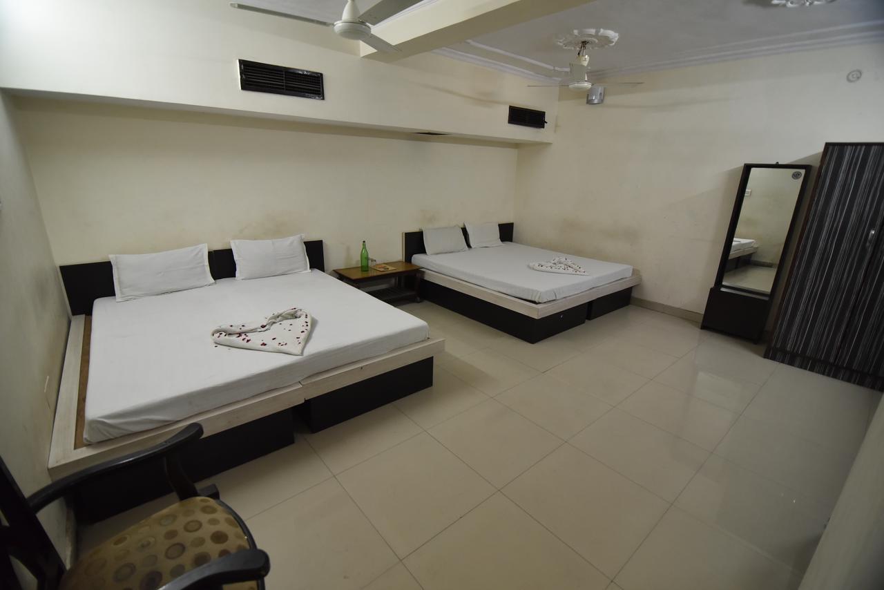 Hotel Vaishnavi Jaipur Ngoại thất bức ảnh