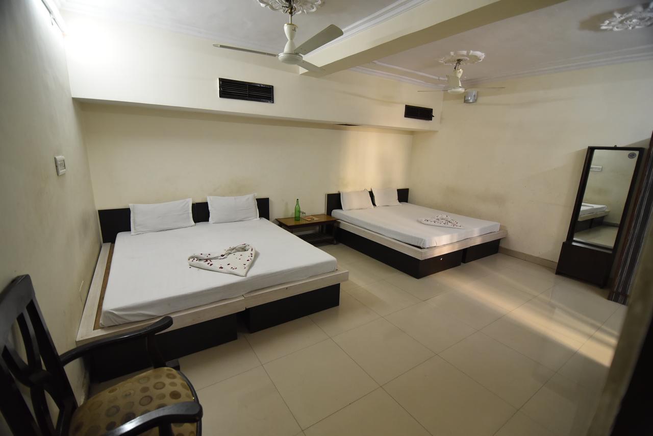 Hotel Vaishnavi Jaipur Ngoại thất bức ảnh