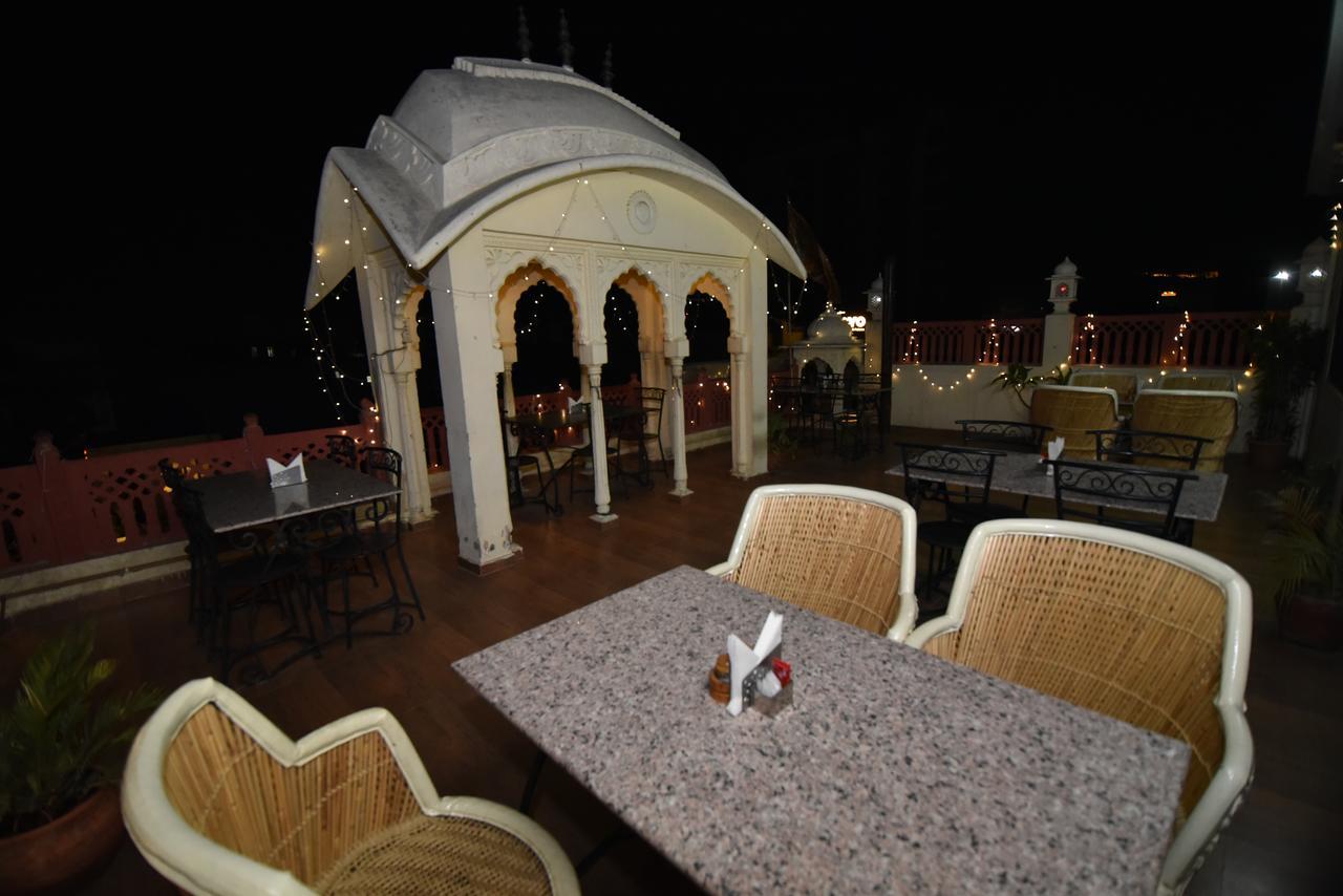 Hotel Vaishnavi Jaipur Ngoại thất bức ảnh